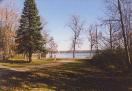 autrain lake at lavalleys resort