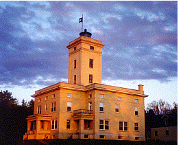 sand hills lighthouse inn, houghton mi