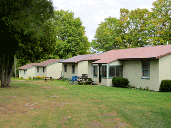 Rental cottages Newberry, MI