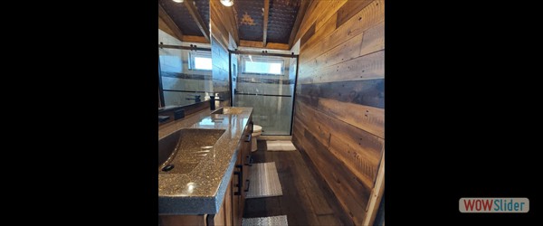 Bathroom2
