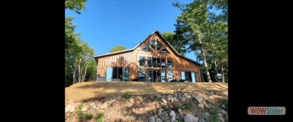 ViewFromLakeToHouse1
